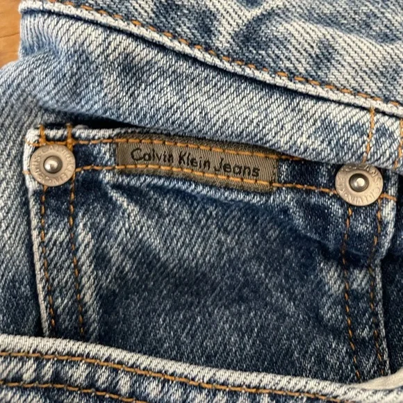 Vtg Calvin Klein Women's High Rise Straight Leg Jeans Mom Denim Medium Wash 12 - Picture 8 of 8